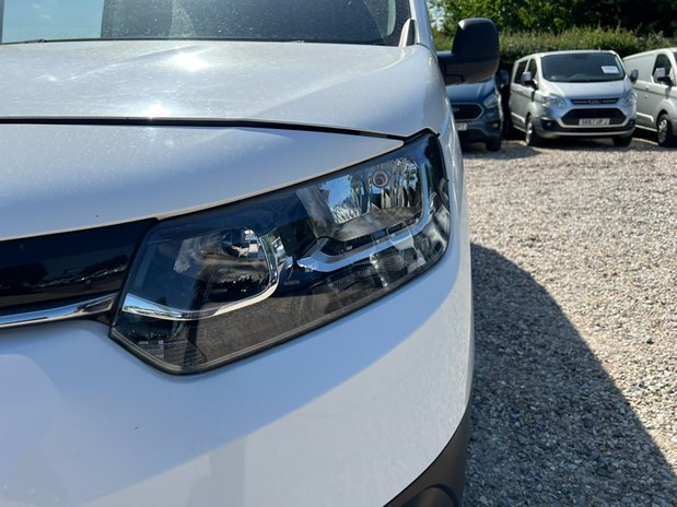 Toyota Proace City SWB L1H1 Low Roof Active Air Con EURO 6 NO VAT 23