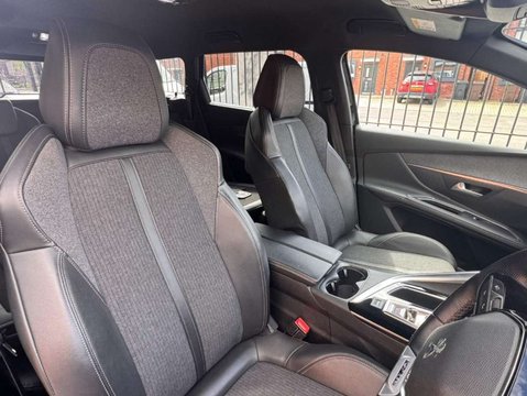 Peugeot 5008 1.2 5008 Allure Premium PureTech S/S 5dr 3