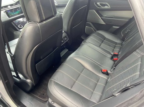 Land Rover Range Rover Velar 3.0 Range Rover Velar R-Dynamic HSE D300 Auto 4WD 5dr 41
