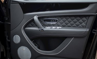 Bentley Bentayga Speed 22