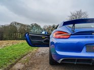 Porsche Cayman GT4 7