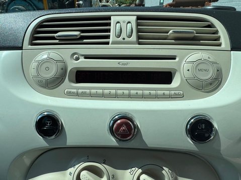 Fiat 500 1.2 Lounge Euro 5 (s/s) 3dr 32