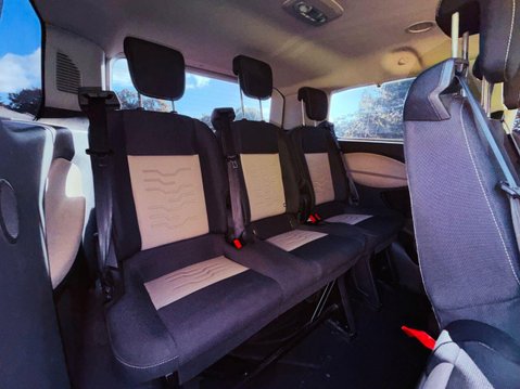 Ford Tourneo Custom 2.0 310 EcoBlue Titanium Minibus Double Cab 5dr Diesel Manual L1 Euro 6 (s/ 14