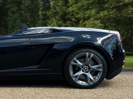 Lamborghini Gallardo V10 SPYDER 11