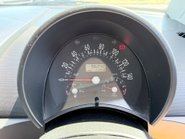 Volkswagen Beetle 1.6 8V HATCHBACK 17