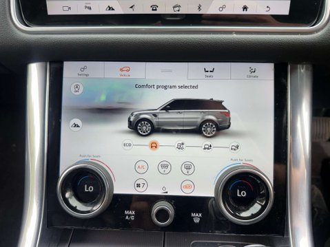 Land Rover Range Rover Sport 3.0 Range Rover Sport HSE SDV6 Auto 4WD 5dr 51