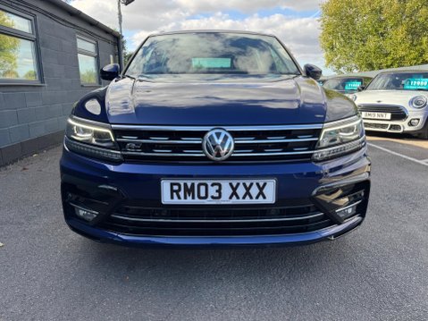 Volkswagen Tiguan R LINE TSI BMT 4MOTION DSG 3