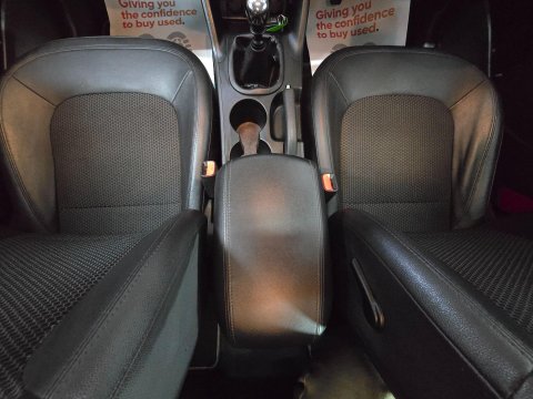 Hyundai ix35 1.7 CRDi Premium Euro 5 (s/s) 5dr 24