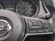 Nissan Qashqai DIG-T N-CONNECTA 24