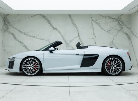 Audi R8 V10 Spyder 3