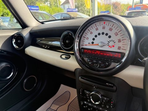 Mini Hatch 1.6 Cooper D Euro 5 (s/s) 3dr 30