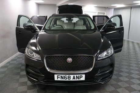 Jaguar F-Pace PORTFOLIO AWD 7