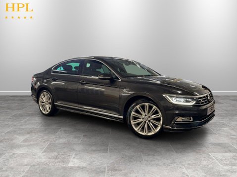 Volkswagen Passat 2.0 TDI R-Line Saloon 4dr Diesel Manual Euro 6 (s/s) (150 ps) 1