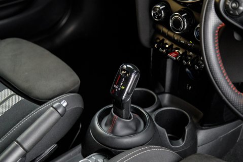 Mini Hatch COOPER S SPORT 23
