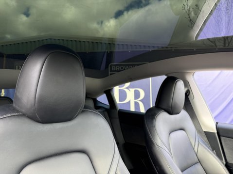 Tesla Model Y (Dual Motor) Long Range SUV 5dr Electric Auto 4WDE (384 bhp) 45