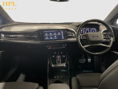 Audi Q4 40 S line SUV 5dr Electric Auto 82kWh (204 ps) 19