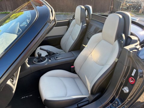 Mazda MX-5 1.8I ROADSTER SPORT VENTURE 10