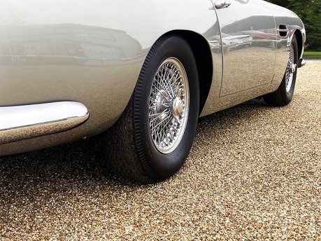 Aston Martin DB5 Superleggera 27