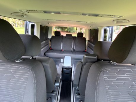 Volkswagen Caravelle SE TDI 17