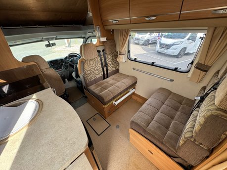 Swift Sundance 630 L 6 berth 7