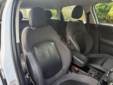 Mini Countryman COOPER D 3