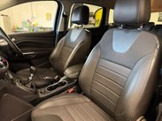 Ford Kuga 2.0 TDCi Titanium AWD Euro 5 5dr 34