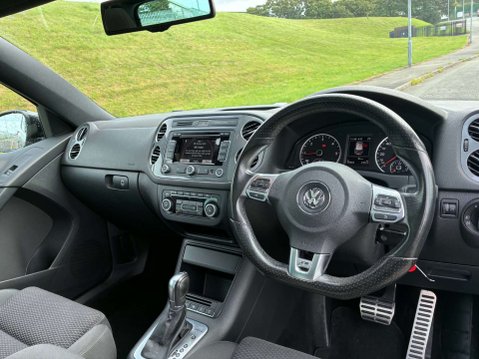 Volkswagen Tiguan 2.0 Tiguan R-Line TDI BlueMotion Technology 4Motion Semi-Auto 4WD 5dr 9