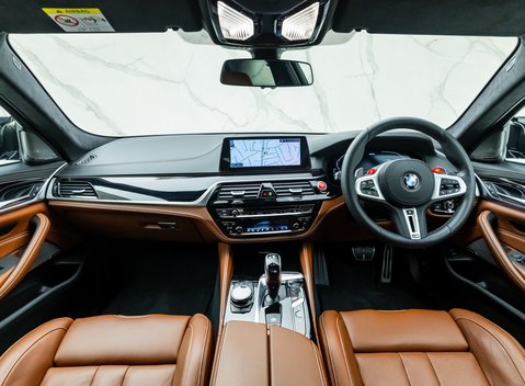 BMW M5 Competition 19