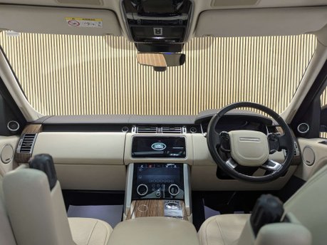 Land Rover Range Rover 3.0 Range Rover Vogue D MHEV Auto 4WD 5dr 51