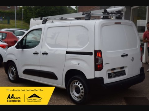 Vauxhall Combo 1.6 Combo 2300 Edition S/S 4