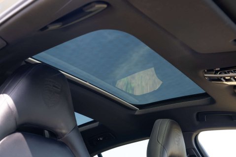 Porsche Panamera 4 E-Hybrid Platinum Edition 20