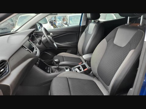 Vauxhall Grandland X GRIFFIN 3