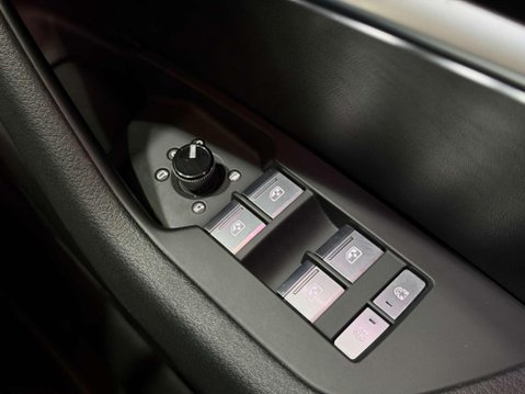 Audi A7 2.0 TDI 40 S line Sportback 5dr Diesel S Tronic quattro Euro 6 (s/s) (204 p 55