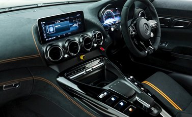 Mercedes-Benz Amg GT GT Black Series 13