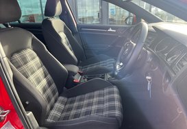 Volkswagen Golf 2.0 TDI BlueMotion Tech GTD 5 Door 15