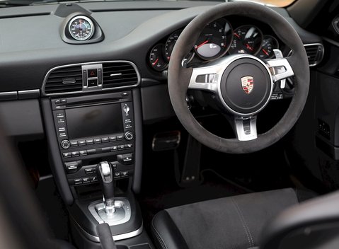 Porsche 911 (997) Carrera GTS Cabriolet 20