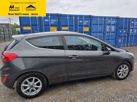 Ford Fiesta 1.0T EcoBoost Zetec Hatchback 3dr Petrol Auto Euro 6 (s/s) (100 ps) 4