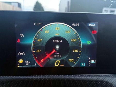 Mercedes-Benz A Class 1.3 A 180 AMG Line Executive Auto 5dr 31