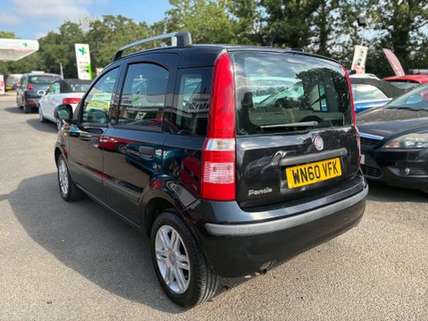 Fiat Panda 1.2 Eleganza Hatchback 5dr Petrol Dualogic (127 g/km, 60 bhp) 4