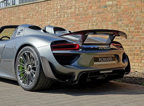 Porsche 918 Spyder 10