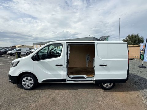 Renault Trafic 2.0 Trafic SL30 Advance Blue dCi 5