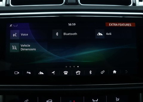 Land Rover Range Rover 3.0 Range Rover Vogue SDV6 Auto 4WD 5dr 35