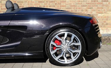 Audi R8 V10 Spyder 17