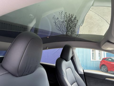 Tesla Model Y (Dual Motor) Performance SUV 5dr Electric Auto 4WDE (426 bhp) 34