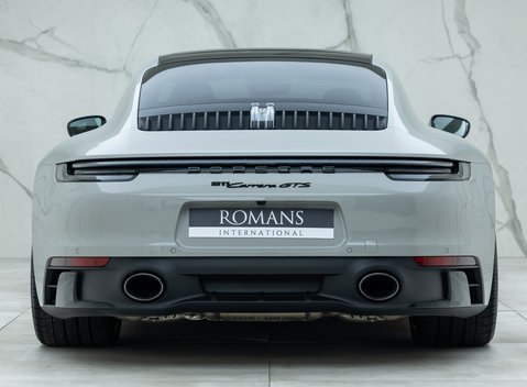 Porsche 911 Carrera GTS (992) 5