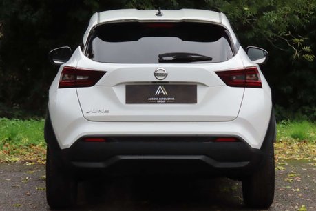 Nissan Juke 1.0 DIG-T N-Connecta DCT Auto Euro 6 (s/s) 5dr 5