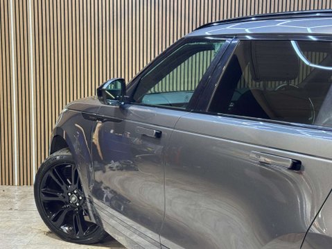 Land Rover Range Rover Velar 2.0 Range Rover Velar R-Dynamic SE D180 Auto 4WD 5dr 26