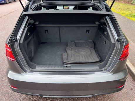 Audi A3 1.5 TFSI CoD Black Edition Sportback S Tronic Euro 6 (s/s) 5dr 44