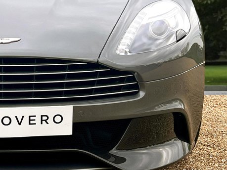 Aston Martin Vanquish V12 17