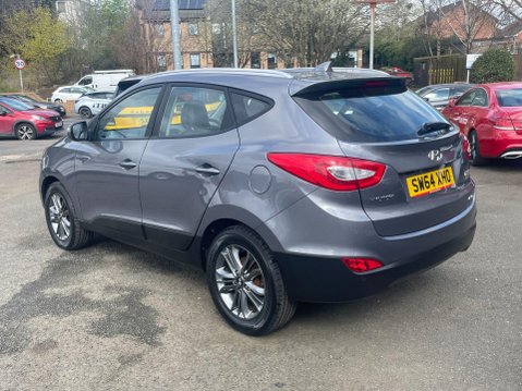 Hyundai ix35 2.0 CRDi SE 4WD Euro 5 5dr (Nav) 9
